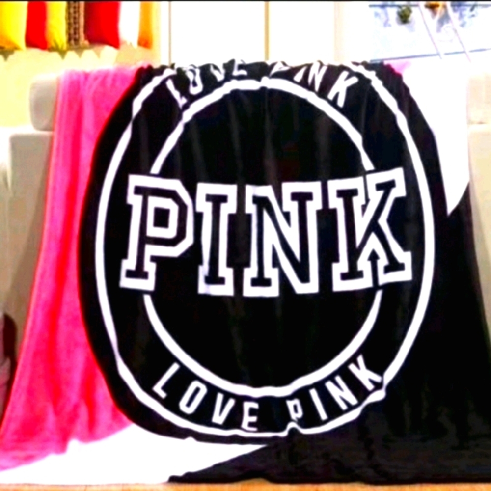 💖 VS PINK Super Soft Fleece Blanket Full/Queen